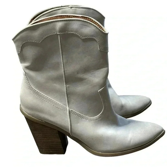 DV Dolce Vita Women's Nikson Ankle Boot Size 11 - Picture 5 of 8